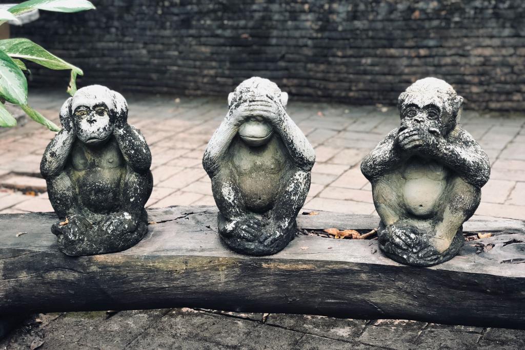 Detto, Visto e Fatto: Le tre scimmie dell’accidia